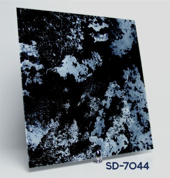 SD-7044